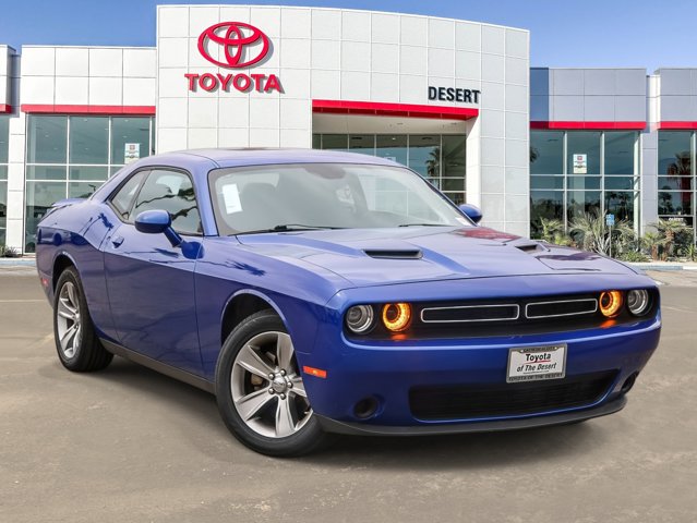 2022 Dodge Challenger SXT